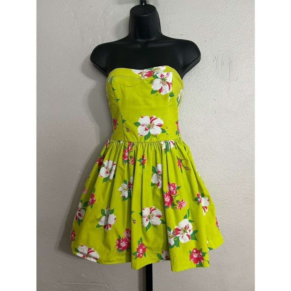 Hollister Strapless Lime Green Floral A-Line Dress size Medium